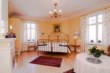 هتل Pensionat Solgården