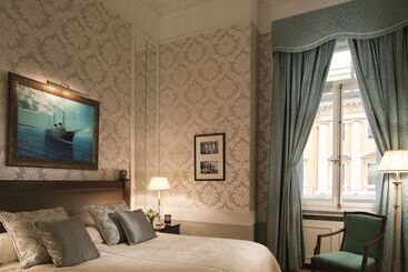Hotel Grand Europe, A Belmond , St Petersburg
