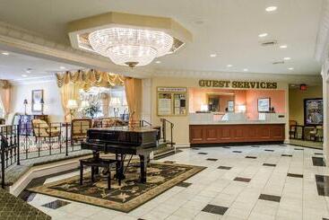 酒店 Graduate By Hilton State College