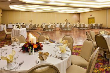 هتل Holiday Inn Allentown Center City 