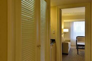 هتل The Sherwood Taipei