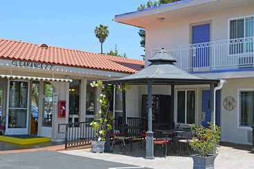 Motel 6 Vista, Ca