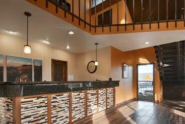 هتل Baymont By Wyndham Cedar City