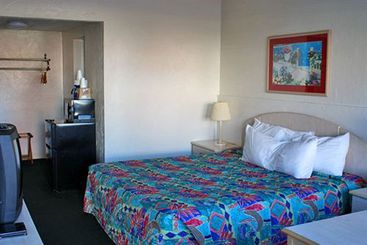 هتل Knights Inn Panama City