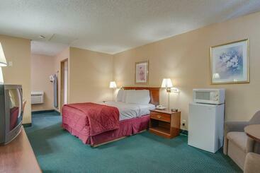 هتل Bridgeway Inn & Suites