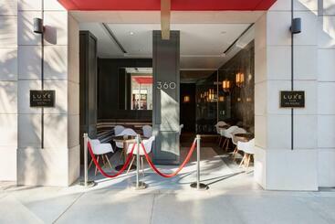 هتل Luxe Rodeo Drive