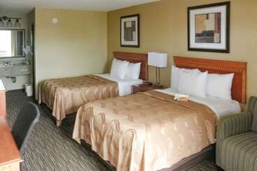 בית מלון כפרי Quality Inn Columbus, Ms