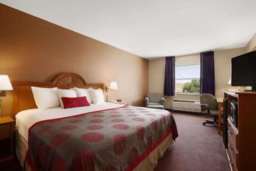 هتل Ramada By Wyndham Sioux City