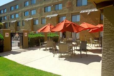 هتل Tempe By The Mall Phoenix Airport