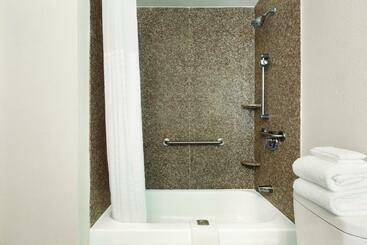 هتل Country Inn & Suites By Radisson, Greenville, Sc