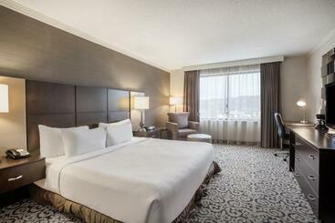 هتل Crowne Plaza Danbury, An Ihg