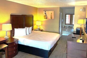 فندق Days Inn By Wyndham Fort Walton Beach