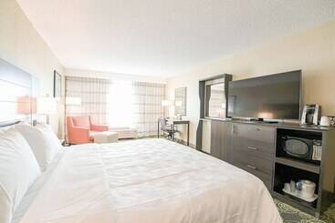 هتل Holiday Inn University Area Charlottesville, An Ihg