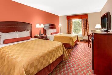 호텔 Ramada By Wyndham Murfreesboro