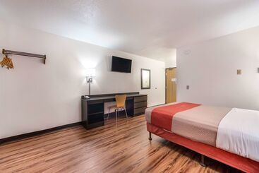 Motel 6saint Paul, Mn  I94