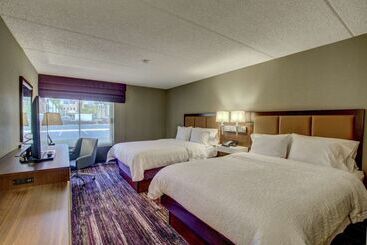 هتل Hampton Inn San Diegokearny Mesa