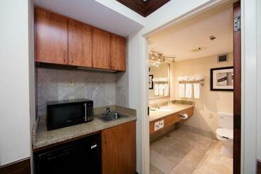هتل Holiday Inn Athensuniversity Area, An Ihg