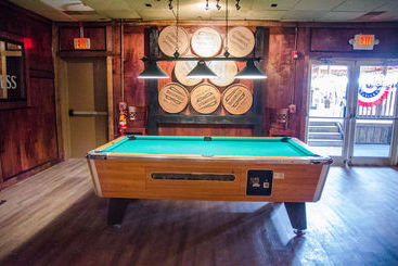 هتل Park Inn Harrisburg West