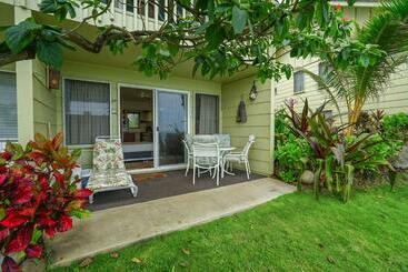 Kapa A Sands #10 Direct Oceanfront Studio Kauai