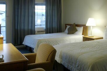 هتل Rogue Valley Inn