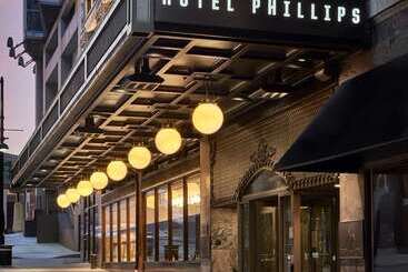 酒店 Phillips Kansas City Curio Collection By Hilton