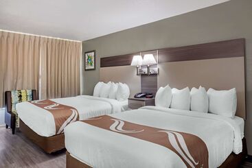 酒店 Quality Inn & Suites