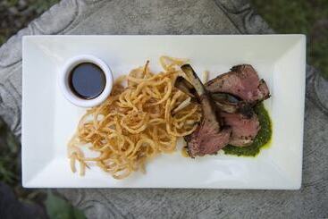 فندق Knob Hill Inn