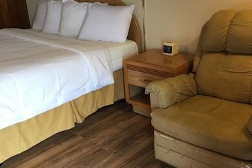 هتل Dj Main Street View Inn & Suites