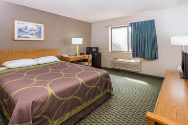 汽车旅馆  Super 8 By Wyndham St. Charles