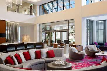 ホテル Hilton Woodland Hills / Los Angeles