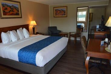 Отель Travelodge By Wyndham Trinidad