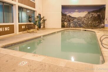 Отель Venture Inn