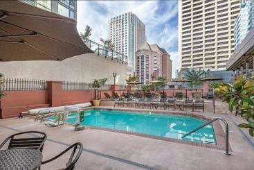 هتل Worldmark Seattle   The Camlin