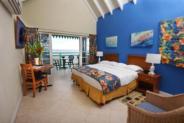هتل Blue Orchids Beach