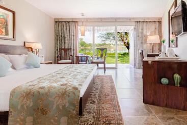 Jolie Ville Hotel & Spa Kings Island Luxor