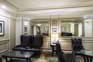 The Sebel Melbourne Flinders Lane