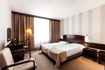 هتل Go Carcow Resort