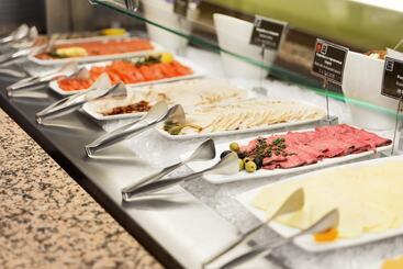 Azimut Hotel Olympic Moscow