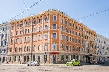 Metropole Hotel By Semarah