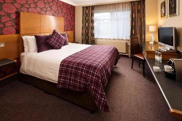 هتل Mercure London Watford