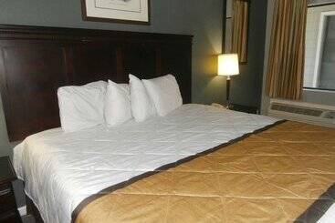 Отель Americas Best Value Inn Athens