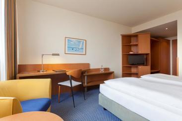 هتل Vienna House By Wyndham Baltic Stralsund