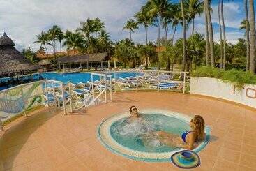 استراحتگاه Roc Arenas Doradas