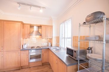 Town Or Country  Imperial Apartments