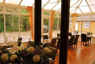 هتل Olivers Lodge