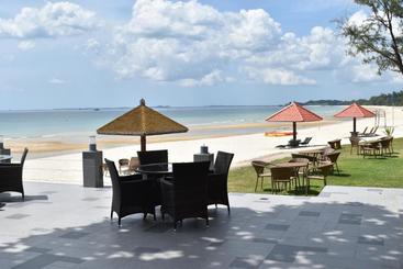 هتل Bintan Lagoon Resort