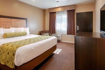 فندق Best Western Plus Glendale