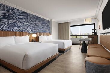 هتل Hyatt Regency Irvine