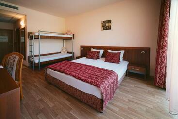 Kristal Hotel   All Inclusive