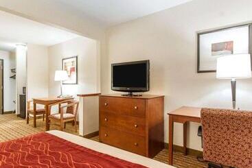 فندق Quality Inn & Suites